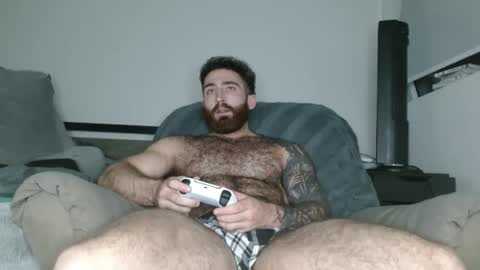 Snapshot of bradtrainn chatting on November 22, 12:09 am bradtrainn online show from November 22, 12:09 am