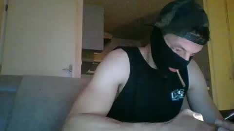 Snapshot of brahz chatting on December 29, 7:50 am brahz online show from December 29, 7:50 am