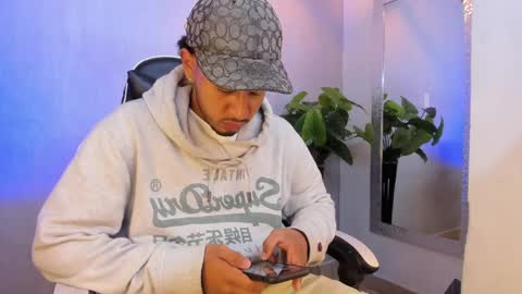 Brand  online show from April 16, 11:44 am