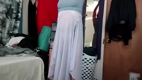 Snapshot of branda_ley chatting on November 30, 5:00 am Brandaley online show from November 30, 5:00 am