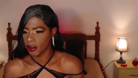 Snapshot of brandi_ross_ chatting on October 16, 7:48 pm Brandy online show from October 16, 7:48 pm