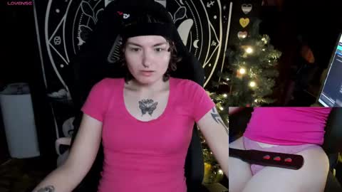 Snapshot of brandiwrld999 chatting on December 21, 6:34 pm BrandiWRLD999 online show from December 21, 6:34 pm