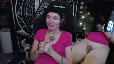 Snapshot of brandiwrld999 chatting on January 13, 9:52 pm BrandiWRLD999 online show from January 13, 9:52 pm