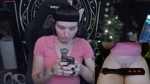 Snapshot of brandiwrld999 chatting on January 18, 8:19 pm BrandiWRLD999 online show from January 18, 8:19 pm