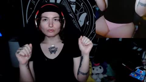 Snapshot of brandiwrld999 chatting on September 23, 8:01 pm BrandiWRLD999 online show from September 23, 8:01 pm