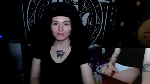 Snapshot of brandiwrld999 chatting on October 1, 10:27 pm BrandiWRLD999 online show from October 1, 10:27 pm