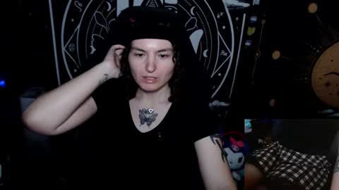 Snapshot of brandiwrld999 chatting on October 2, 8:38 pm BrandiWRLD999 online show from October 2, 8:38 pm