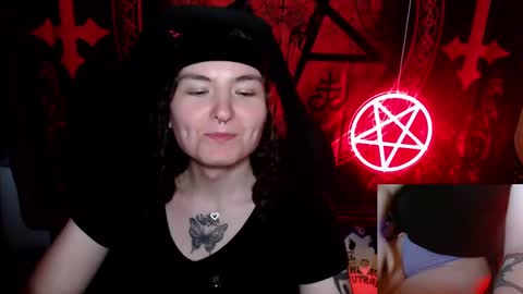 Snapshot of brandiwrld999 chatting on October 5, 8:18 pm BrandiWRLD999 online show from October 5, 8:18 pm