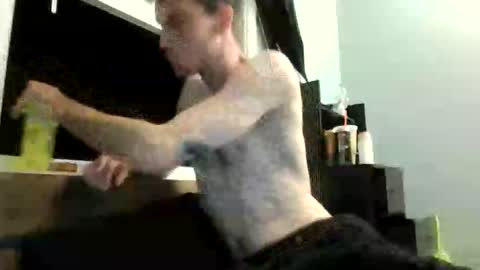 brandon255225 online show from March 8, 2:04 am