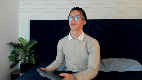 brandon_starkk online show from January 6, 11:25 am
