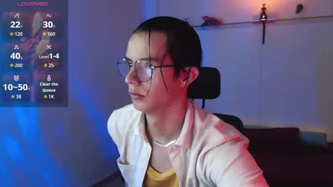 Snapshot of brandon_starkk chatting on May 1, 12:10 pm brandon_starkk online show from May 1, 12:10 pm