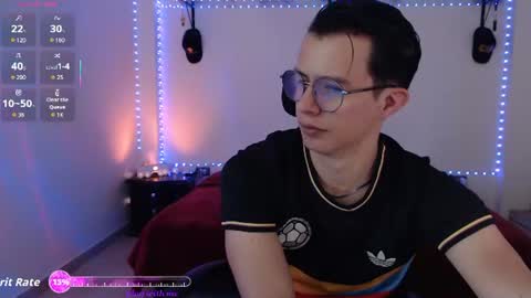 Snapshot of brandon_starkk chatting on June 17, 9:49 pm brandon_starkk online show from June 17, 9:49 pm
