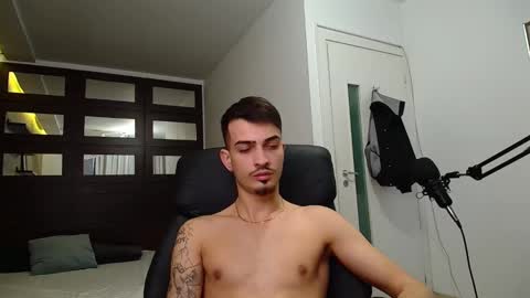 BrandonTateX online show from January 26, 11:50 am