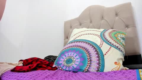 Snapshot of brandy_h69 chatting on January 6, 4:15 am brandy online show from January 6, 4:15 am