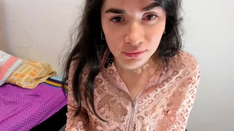 Snapshot of brandy_h69 chatting on February 6, 2:22 am brandy online show from February 6, 2:22 am