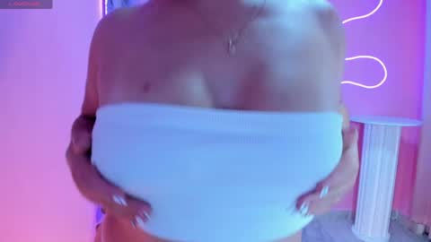 brandy priscot online show from April 18, 9:26 pm