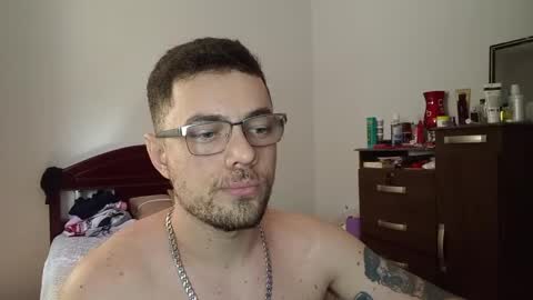 Snapshot of branquinhohot19 chatting on May 25, 2:45 pm branquinhohot19 online show from May 25, 2:45 pm