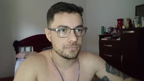Snapshot of branquinhohot19 chatting on May 26, 2:24 pm branquinhohot19 online show from May 26, 2:24 pm