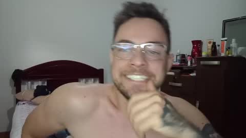 Snapshot of branquinhohot19 chatting on May 27, 3:09 pm branquinhohot19 online show from May 27, 3:09 pm