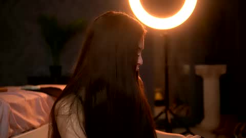Scarlet online show from May 18, 4:51 am