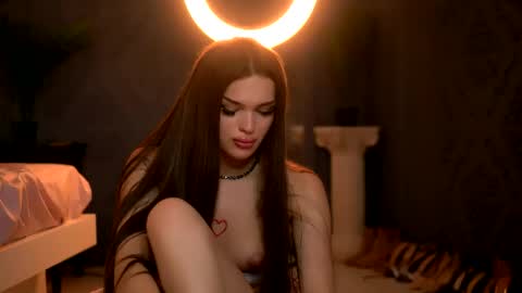 Scarlet online show from May 20, 5:02 am