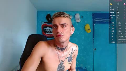 Snapshot of bray_hotboy chatting on September 14, 1:10 pm Bray Hotboy online show from September 14, 1:10 pm