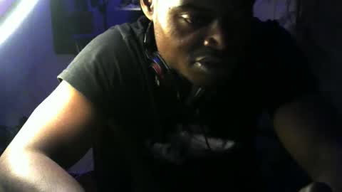 Snapshot of brayan1111x chatting on March 18, 1:53 am brayan1111x online show from March 18, 1:53 am
