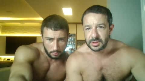 brazilianrippedcouple online show from May 31, 9:27 pm