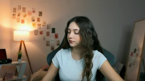 Rachel online show from April 5, 4:48 pm