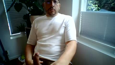 Snapshot of breakingbad84 chatting on July 2, 6:08 am breakingbad84 online show from July 2, 6:08 am