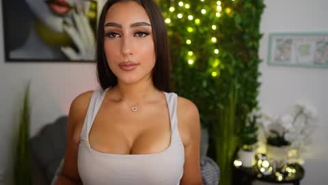 Snapshot of bree__morgan chatting on September 11, 1:44 pm Bree online show from September 11, 1:44 pm