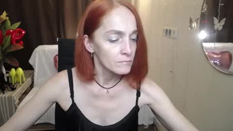 Snapshot of breeterner chatting on February 10, 1:35 am breeterner online show from February 10, 1:35 am