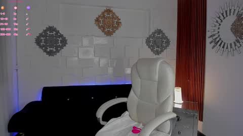 Breex online show from January 15, 11:19 pm