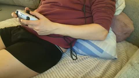 breezydicks online show from December 4, 9:34 pm