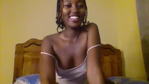 breelia online show from December 17, 2:50 am