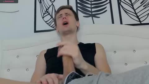 Brelland online show from February 15, 7:38 am