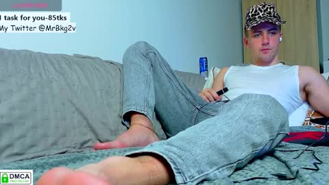 Brelland online show from December 18, 7:31 pm