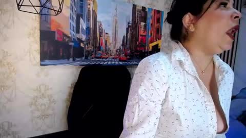 Brenda online show from July 29, 11:52 am