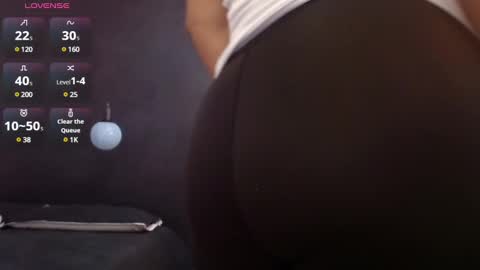 Snapshot of brenda_maz chatting on February 13, 11:50 am Brenda online show from February 13, 11:50 am