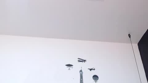 Snapshot of brenda_maz chatting on March 5, 3:29 pm Brenda online show from March 5, 3:29 pm