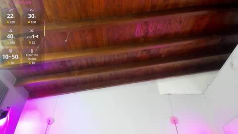 Snapshot of brenda_maz_ chatting on October 13, 11:43 am brenda_maz_ online show from October 13, 11:43 am