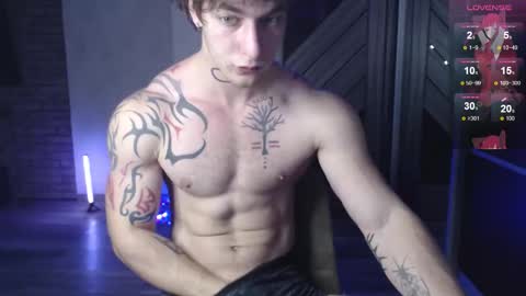 brendan__piks online show from December 18, 8:53 am