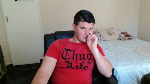 ask me lol online show from May 25, 8:53 am