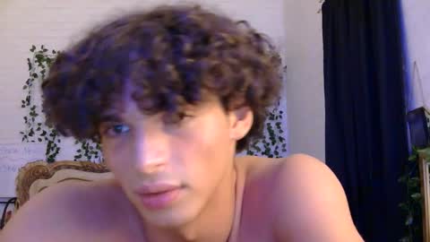 Snapshot of brennanrush chatting on May 27, 3:14 am brennanrush online show from May 27, 3:14 am