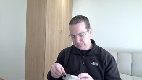 Brett online show from May 8, 11:37 am