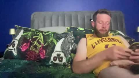 brettk13 online show from June 20, 2:47 am