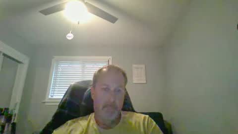 hey online show from May 24, 10:26 pm