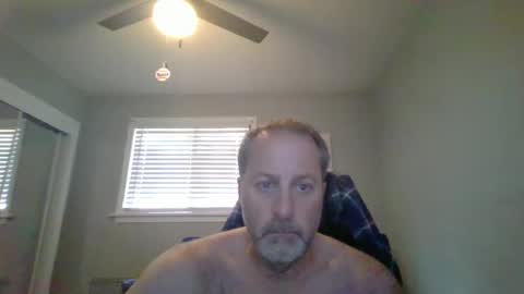 hey online show from May 27, 9:01 pm