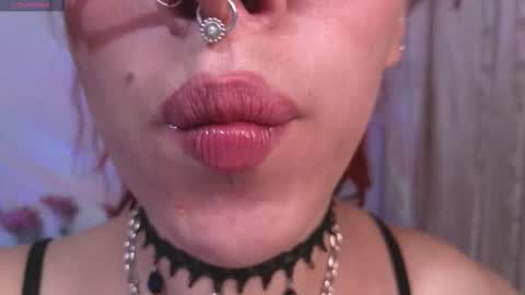 Snapshot of bri_von_dhara_ chatting on January 19, 12:31 pm Bri online show from January 19, 12:31 pm