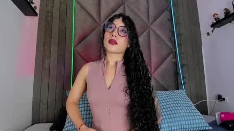 B R I A  online show from December 18, 2:50 am